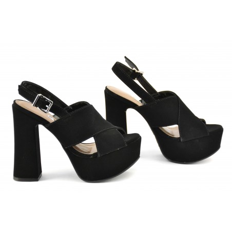 Sandalia Cruzada Tacon