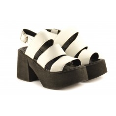 Sandalia 3 Tiras Tacona