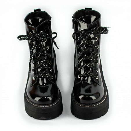 Borcego Cordon Charol