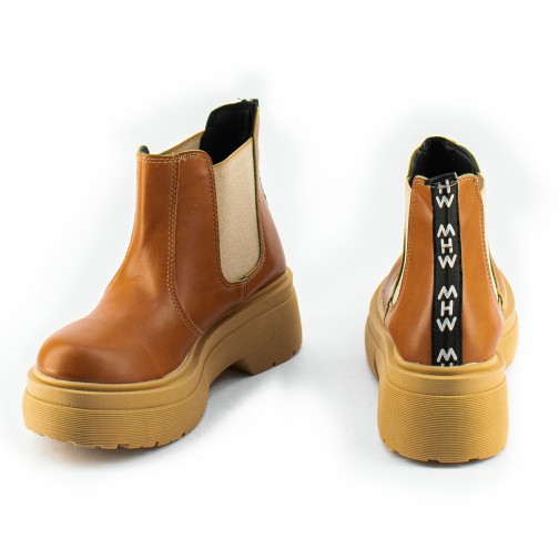 Botineta Elastico Eco Cuero