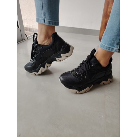 Zapatilla de Cuero Doha