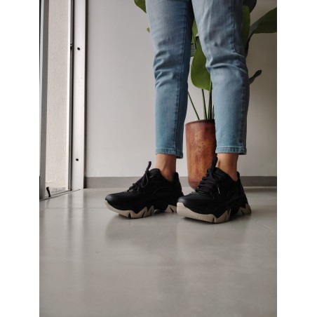 Zapatilla de Cuero Doha