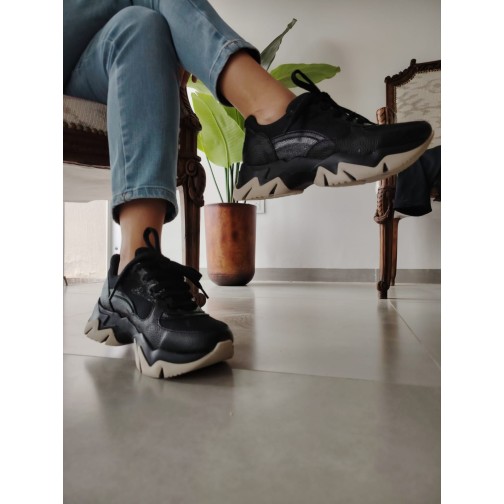 Zapatilla de Cuero Doha