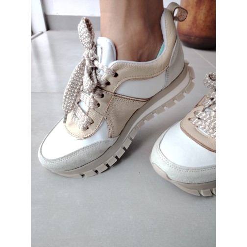 Zapatilla de Cuero Tanger