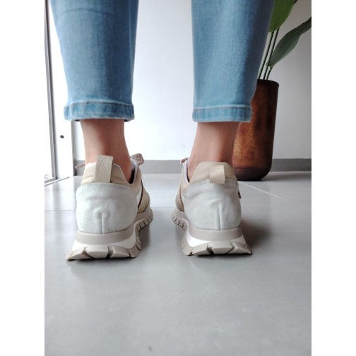 Zapatilla de Cuero Tanger