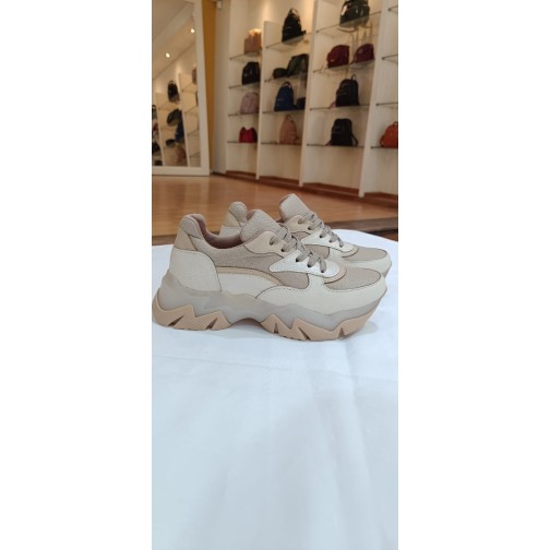 Zapatilla de Cuero Doha