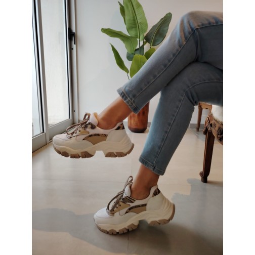 Zapatilla de Cuero Doha