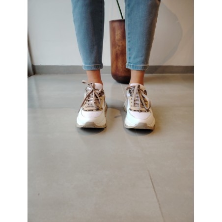 Zapatilla de Cuero Doha