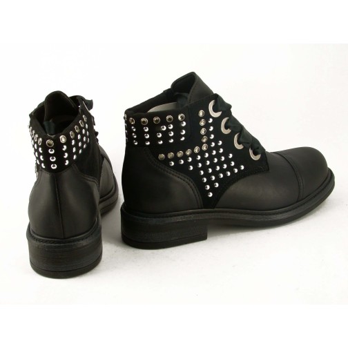 Borcego Cuero Tachas