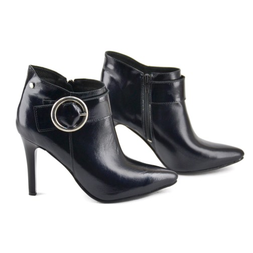 Botineta LXV de Cuero con Hebilla