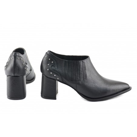 Botineta de cuero Tacon