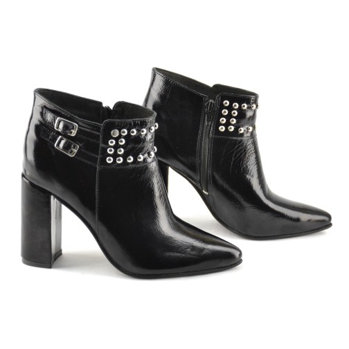 Botineta De Charon Tacon