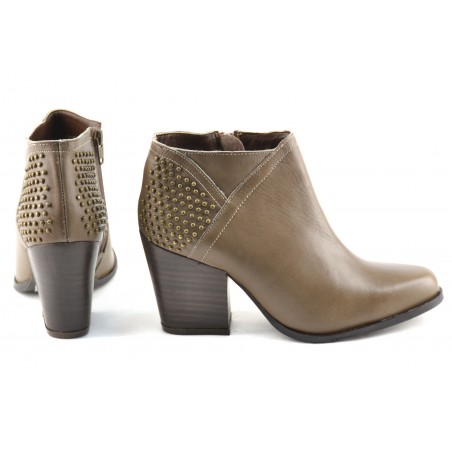 Botineta De Cuero Tacon