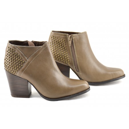 Botineta De Cuero Tacon