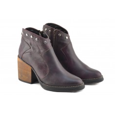 Botineta De Cuero Tacon 2