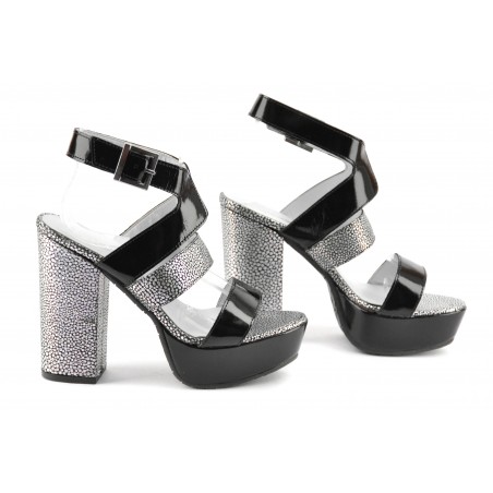 Sandalia Tiras De Cuero